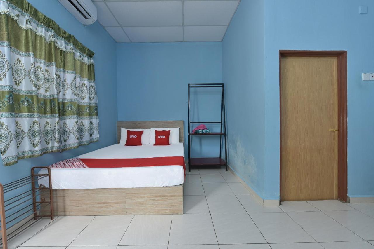 Dtahan Motel Taman Negara 쿠알라타한 외부 사진